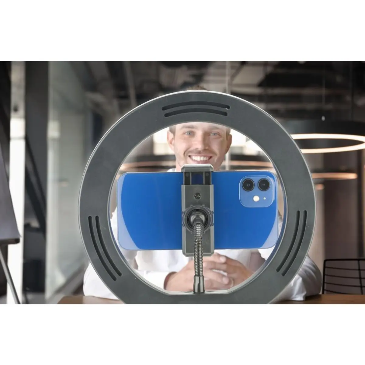 Selfie ring трипод черен